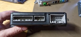 Kessy keyless jednotka range rover l405 - 2