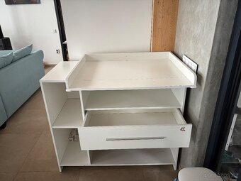 Přebalovací pult - 2