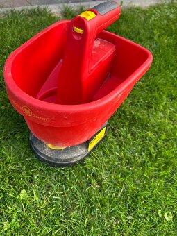 Nářadí na trávník - 2