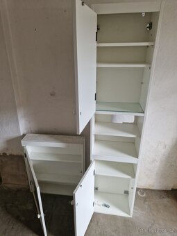 Koupelnová skříňka + zrcadlo - 2