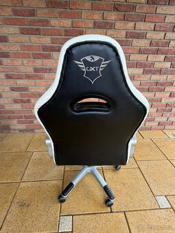 Kancl. herní židle - 2