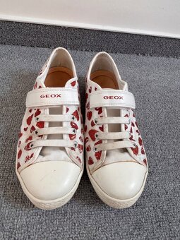 Dívčí tenisky Geox, vel. 34 - 2