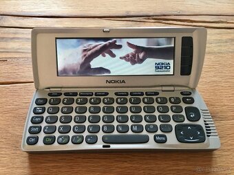 Nokia Communicator 9210 + originál příslušenství - 2