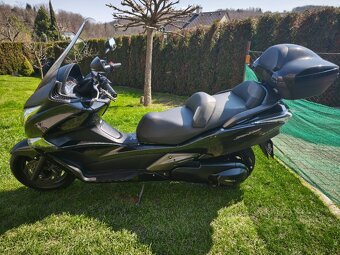 Honda SW-T400 (2011) kufr, jen 6500km, po servisu - 2