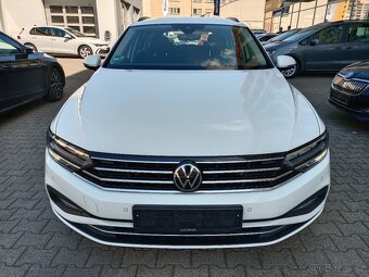 VW Passat B8 Variant 2.0TDI 110kW DSG Full LED ACC ERGO Navi - 2