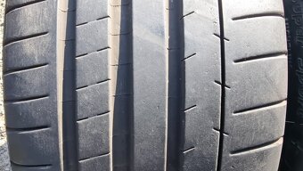 Letní pneu Michelin 245/35/19 - 2