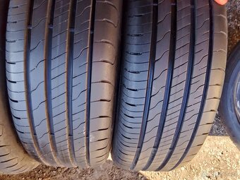 215/60/17 100v Goodyear - letní pneu 4ks - 2