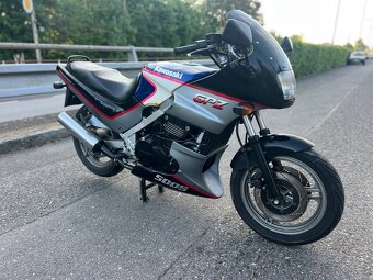 Kawasaki Gpz 500 - 2