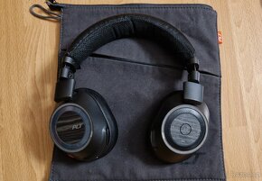 Plantronics Voyager 8200 UC - 2