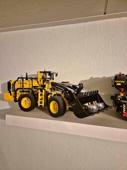 Lego Technic bagr - 2