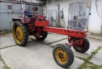 Traktor Rs-09 Gt-124 Rs 09 Rs09 náhradní díly. - 2
