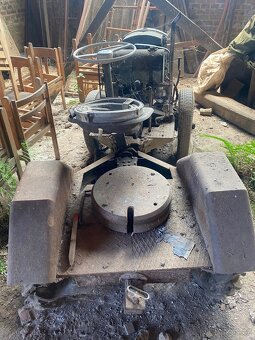 Traktor motor ČZeta - 2