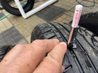 Pneu letní Dunlop 4x 185/65/15 - 2