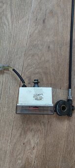 Manet Korado tachometr - 2