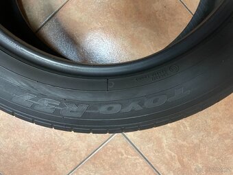 225/55R18 98H TOYO R37, prodám 4-kusy pneumatik - 2