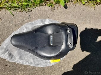 HARLEY DAVIDSON® BREAKOUT FXSB - 2