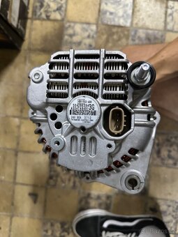 Alternátor 24V 90A MITSUBISHI 10dr 504065776 504286394 - 2