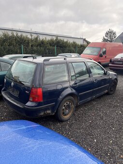 Volkswagen Golf IV - 2