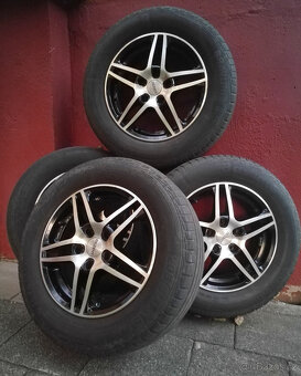 15" ALU DEZENT v krásném stavu, 4 ks za 2750 Kč - 2