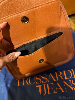 Skoro nový batoh Trussardi Jeans - 2