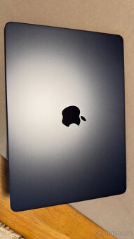 MacBook Air 13 M3 8/256 - 2