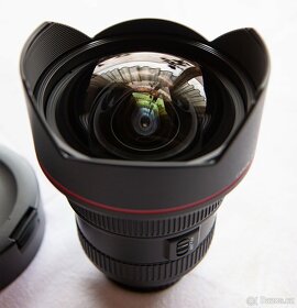 Objektiv CANON ZOOM EF 11-24mm 1:4 L USM - 2