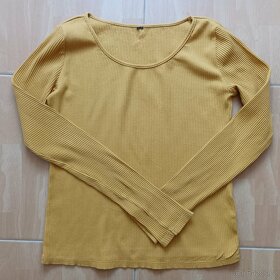 Dívčí trika vel.134-140 zn. H& M - 2