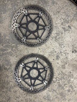 Brzdové kotouče Brembo 330mm Ducati Multistrada - 2