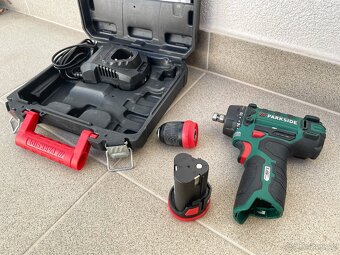AKU vrtačka/šroubovák - 2