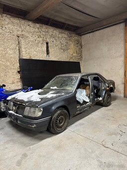 W124 250D om602 díly - 2