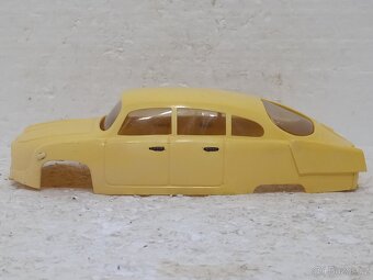 Tatra 603 Ites - Retro hračka - Auto bowden - 2