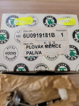 Plovák měřiče paliva 6U09181B - 2