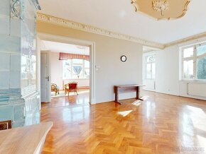 Prodej unikátní vily, 760 m2 - Nový Bor - Arnultovice - 2
