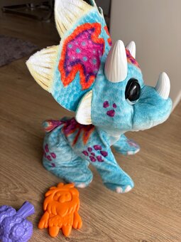 Interaktivni skakaci dinosaurus - 2