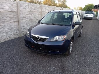 Mazda 2 1,4 benzín 110000km - 2