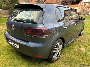 VW Golf 6 2010, 1.6 TDI 77kw diesel manuál - 2