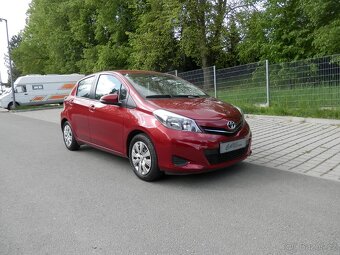 Toyota Yaris 1.0VVT-i Klima, Kamera, Nové v ČR - 2