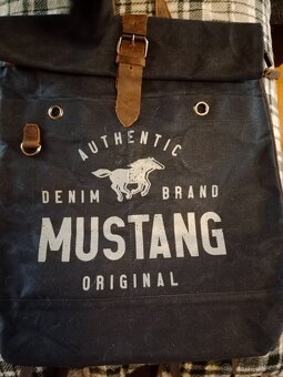 Batoh Mustang - 2