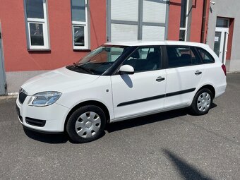 Škoda Fabia 2 kombi 1.4 16V Klimatizace - 2