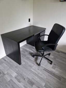 Pracovní stůl Ikea MALM + židle - 2