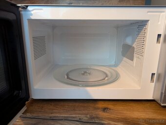 Mikrovlnná trouba Beko - 2