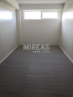 Veleliby, pronájem skladovacího prostoru 15 m2, okr. Nymburk - 2