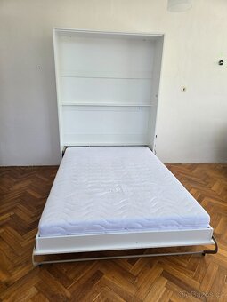 sklápěcí postel - 2