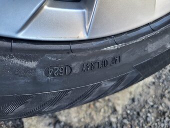 Nová zimní kola Volkswagen Tayron Tiguan R17 ET40 - 2