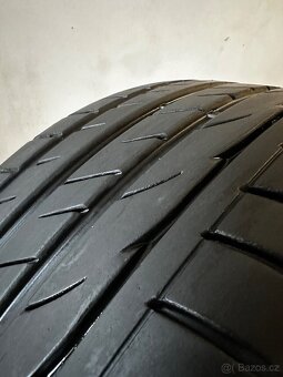 5x112 R18 7,5J ET50 Originál VW + 225/40 R18 letné - 2