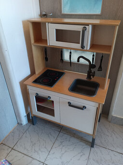 Ikea Duktig, kuchyňka na hraní - 2