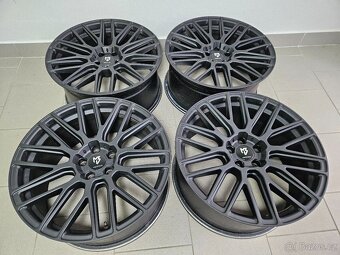 Disky MB Desing KV4 _ 5x112 20" - Top - 2