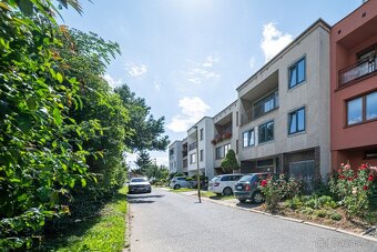 RD 4+1, ul. Pivovarská, Jarošov, UH, pozemek 221m2 - 2