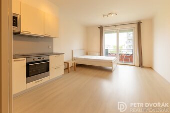 Prodej bytu 1+kk 32 m², Hlučkova, Praha 9 - Letňany - 2