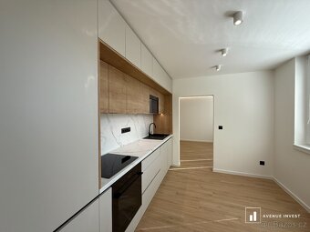 Prodej bytu 2+1, 58 m², komora, sklep – Zlín, ulice Luční - 2